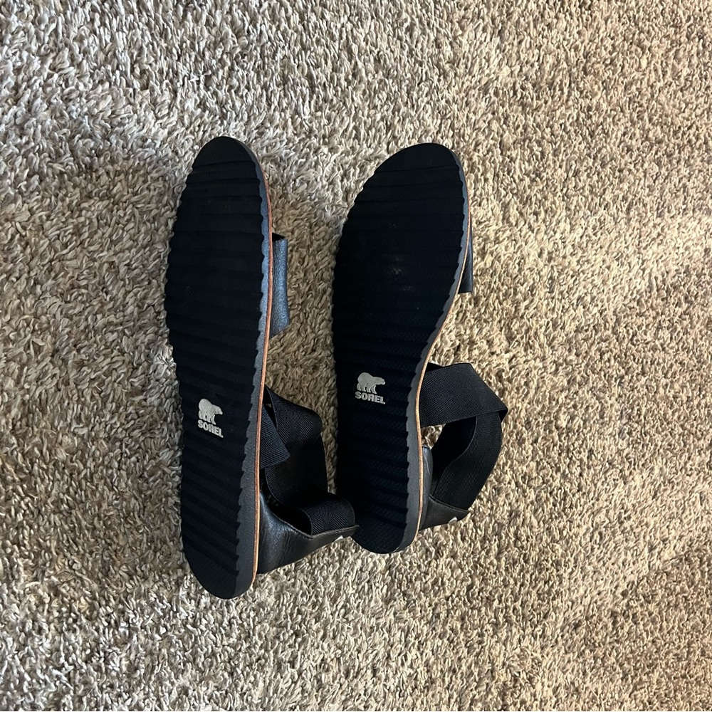 Sorel sandals - Picture 6 of 6